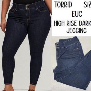 Torrid High Rise Dark Wash Jegging Size 18